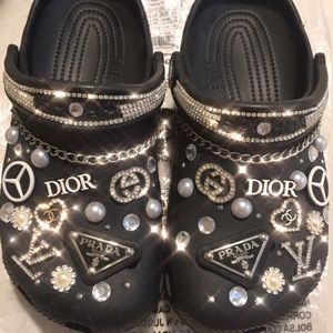 Bling out Crocs✨